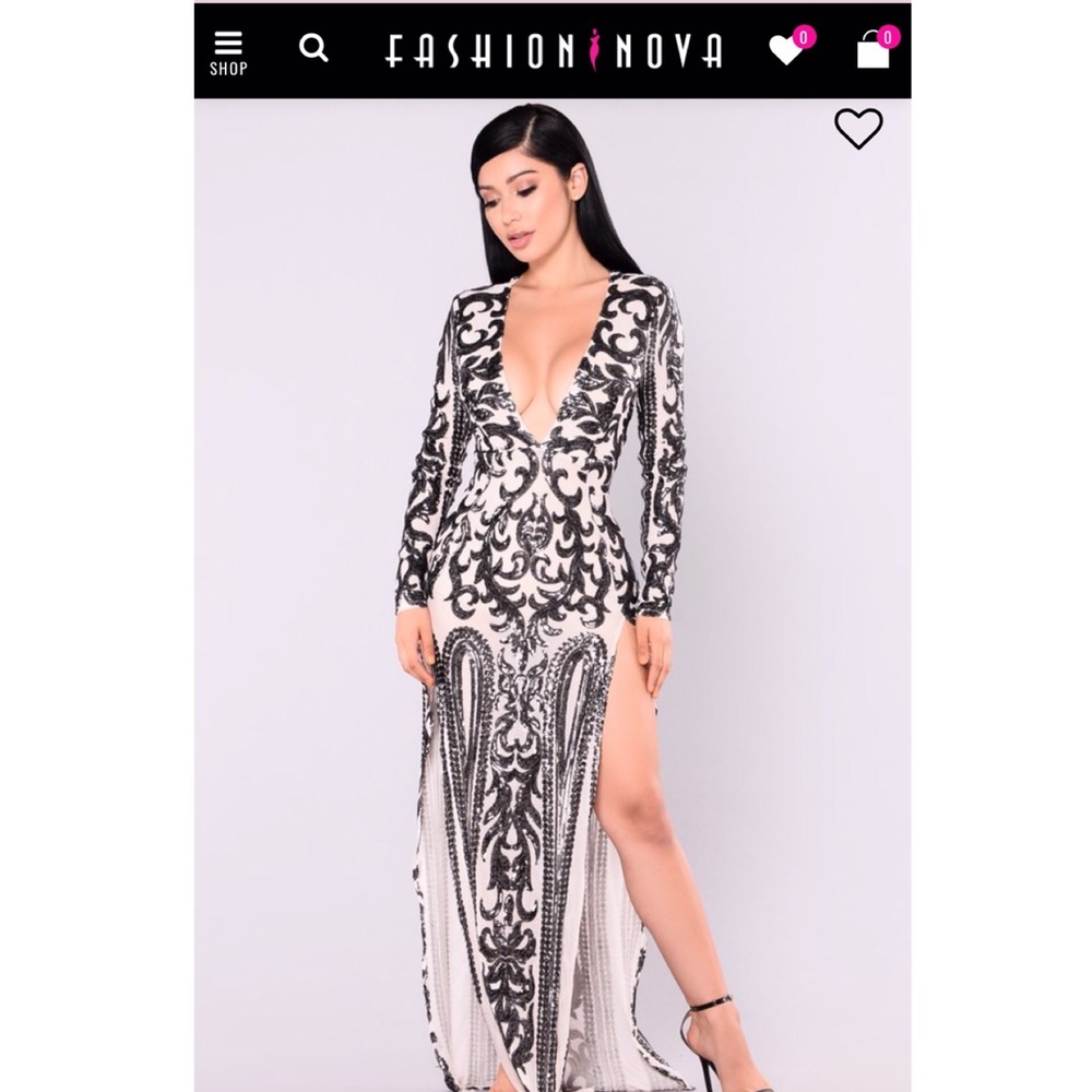 Brand NEW ! With tags Fashion Nova Dress **